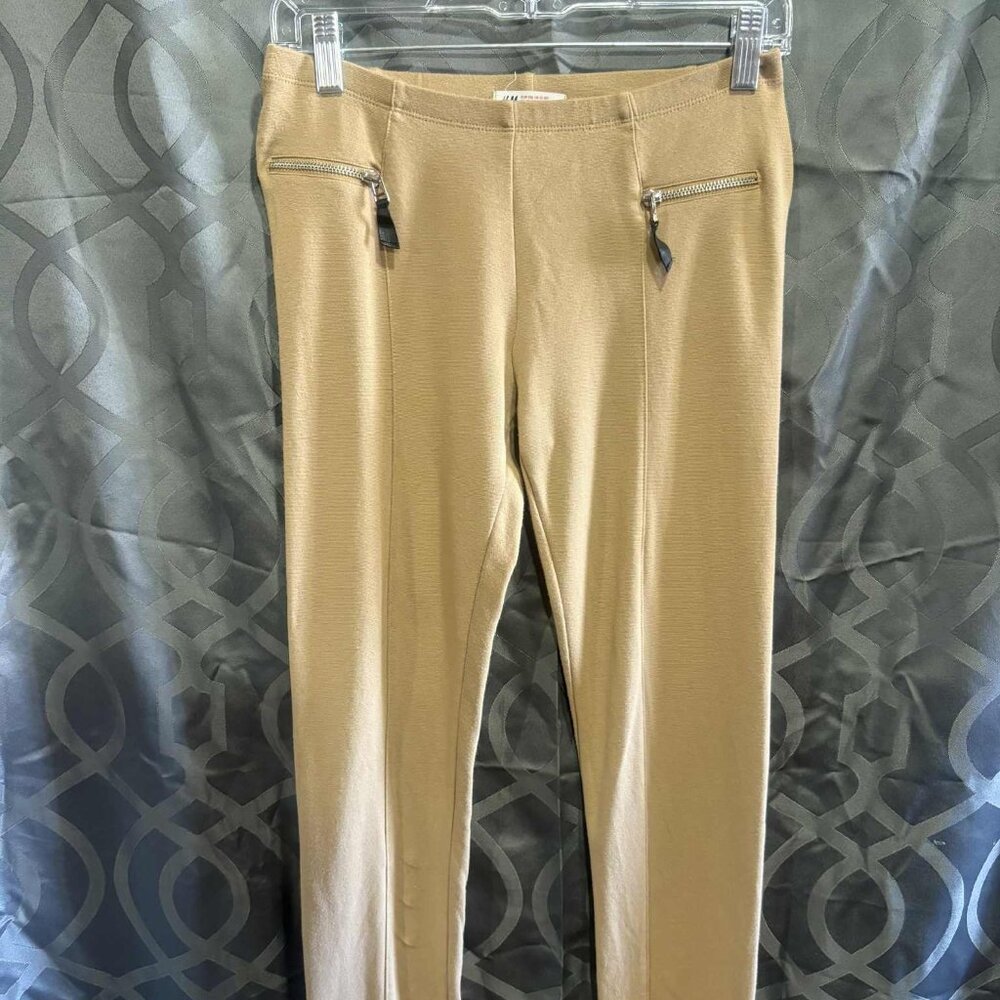 H&M Chic Camel Beige Skinny Pants with Front Zippers – Stretch Fit Women’s